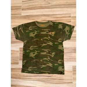 Yeti Mens Camo T-Shirt Large Green Camouflage Built For The Wild Orange Logo